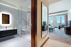 Wyndham Grand Doha West Bay Beach