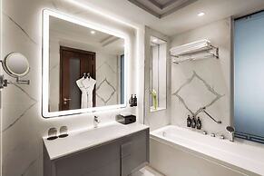 Wyndham Grand Doha West Bay Beach