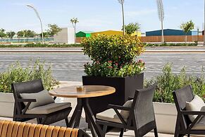 Wyndham Grand Doha West Bay Beach