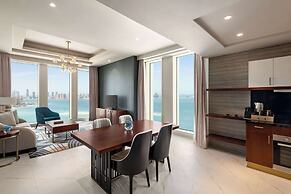 Wyndham Grand Doha West Bay Beach