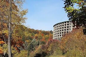 Slopeside Hotel, A Vail Resorts Property