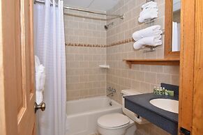 Slopeside Hotel, A Vail Resorts Property