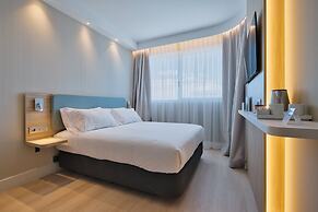 Holiday Inn Express Madrid Airport by IHG