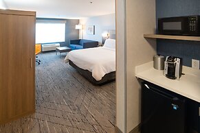 Holiday Inn Express and Suites Moose Jaw by IHG