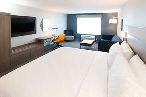 Holiday Inn Express and Suites Moose Jaw by IHG