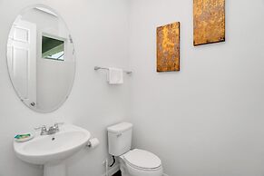 New Decor With Mickey, Nemo, Tinkerbell & Star Wars Rooms! Private Poo