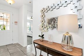 New Decor With Mickey, Nemo, Tinkerbell & Star Wars Rooms! Private Poo