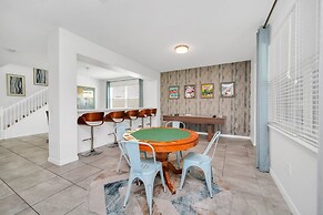 New Decor With Mickey, Nemo, Tinkerbell & Star Wars Rooms! Private Poo