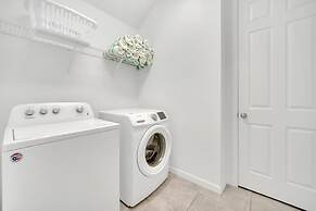 New Decor With Mickey, Nemo, Tinkerbell & Star Wars Rooms! Private Poo