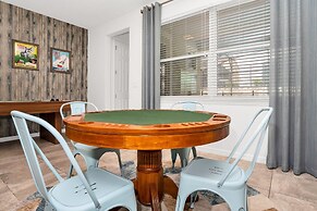 New Decor With Mickey, Nemo, Tinkerbell & Star Wars Rooms! Private Poo