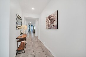 New Decor With Mickey, Nemo, Tinkerbell & Star Wars Rooms! Private Poo