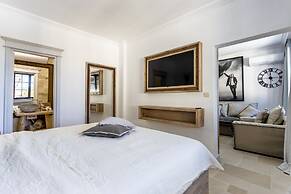 Castro Mesembria Boutique Hotel