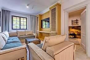 Castro Mesembria Boutique Hotel