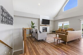 Ingallview at Branson Cove - Indoor Pool