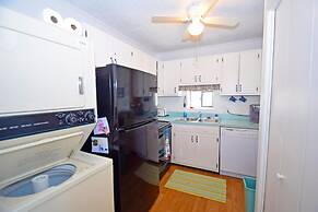 Bridgepoint Ii 5d 2 Bedroom Condo by RedAwning