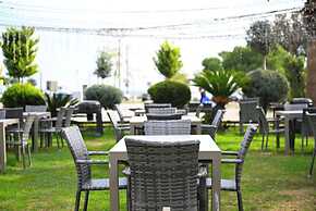 White Country Villages Hotel