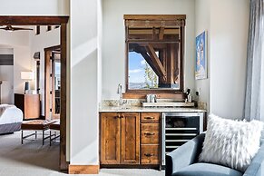 Canyons Corner Penthouse