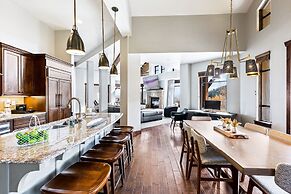 Canyons Corner Penthouse