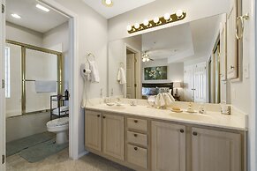 Legacy Walk-in - Golf Views Great Location