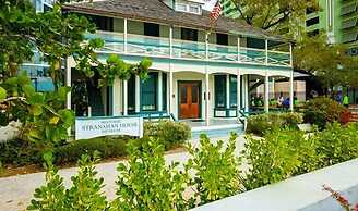 Delight Retreat Apt 4 Min Walk to Beach