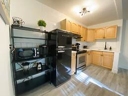 Delight Retreat Apt 4 Min Walk to Beach