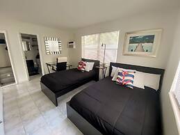 Delight Retreat Apt 4 Min Walk to Beach