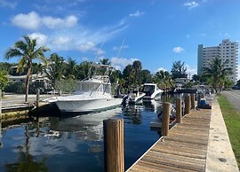 Delight Retreat Apt 4 Min Walk to Beach