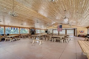 The Breckenridge Mountain Chalet