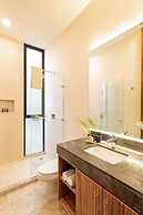 Luxury 2 Bedroom Suite Private Pool TL01