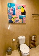 Naval Guest House & Bistrô