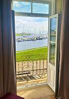 Naval Guest House & Bistrô