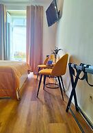 Naval Guest House & Bistrô