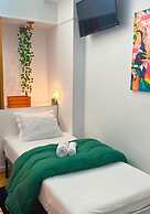 Naval Guest House & Bistrô