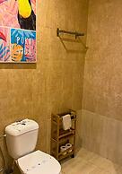 Naval Guest House & Bistrô