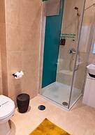 Naval Guest House & Bistrô