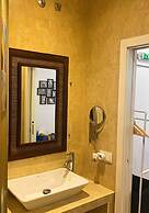 Naval Guest House & Bistrô