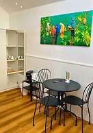 Naval Guest House & Bistrô