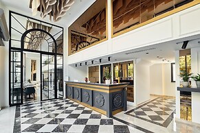 La Fleur Boutique Hotel