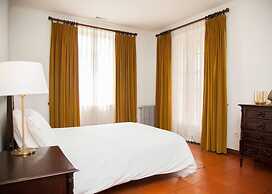 Captivating 6-bed House in Grijó