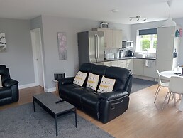 Beautiful and Secluded ,detached Garden Apartment