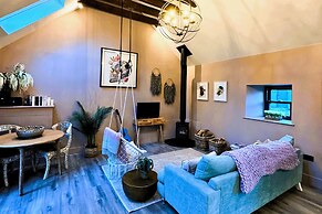 Rachel's Farm Luxury Escapes With Hot Tubs