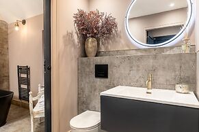 Rachel's Farm Luxury Escapes With Hot Tubs