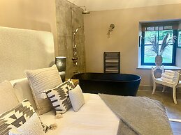 Rachel's Farm Luxury Escapes With Hot Tubs