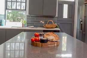 Rachel's Farm Luxury Escapes With Hot Tubs