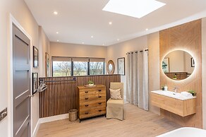 Rachel's Farm Luxury Escapes With Hot Tubs