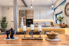 Rachel's Farm Luxury Escapes With Hot Tubs