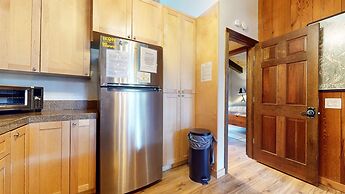 Chateau Sans Nom #19 4 Bedroom Condo by RedAwning