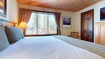 Chateau Sans Nom #19 4 Bedroom Condo by RedAwning