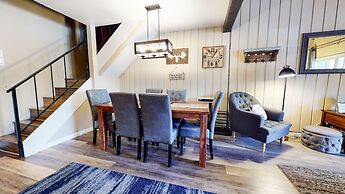 Chamonix #72 2 Bedroom Condo by Redawning