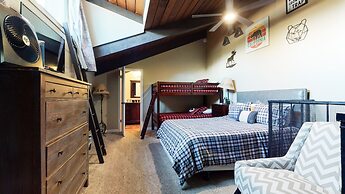 Chamonix #72 2 Bedroom Condo by Redawning